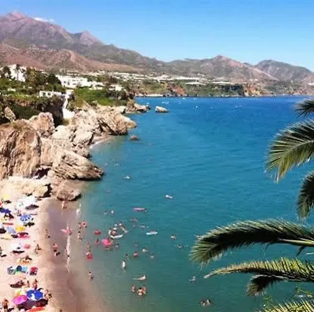 Guest house Alhambra - Adults Only 2*