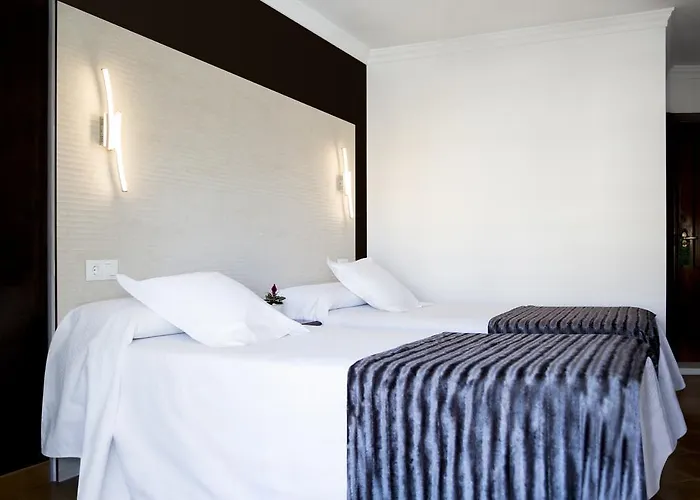 Alhambra - Adults Only Nerja